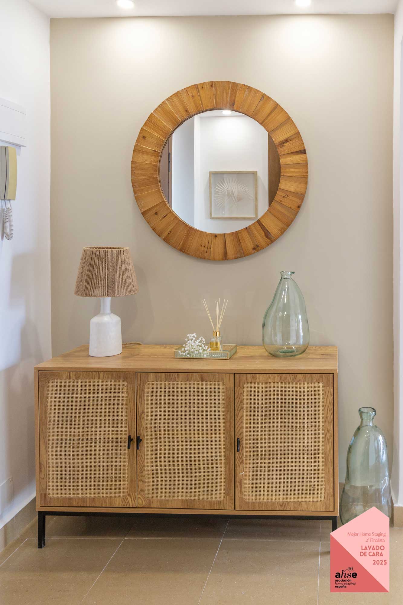 Decoración Home Staging en un recibidor