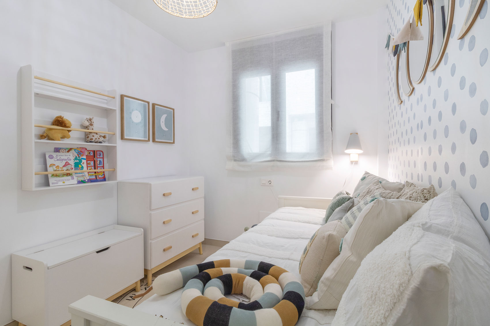 Diseño de interiores en un dormitorio infantil