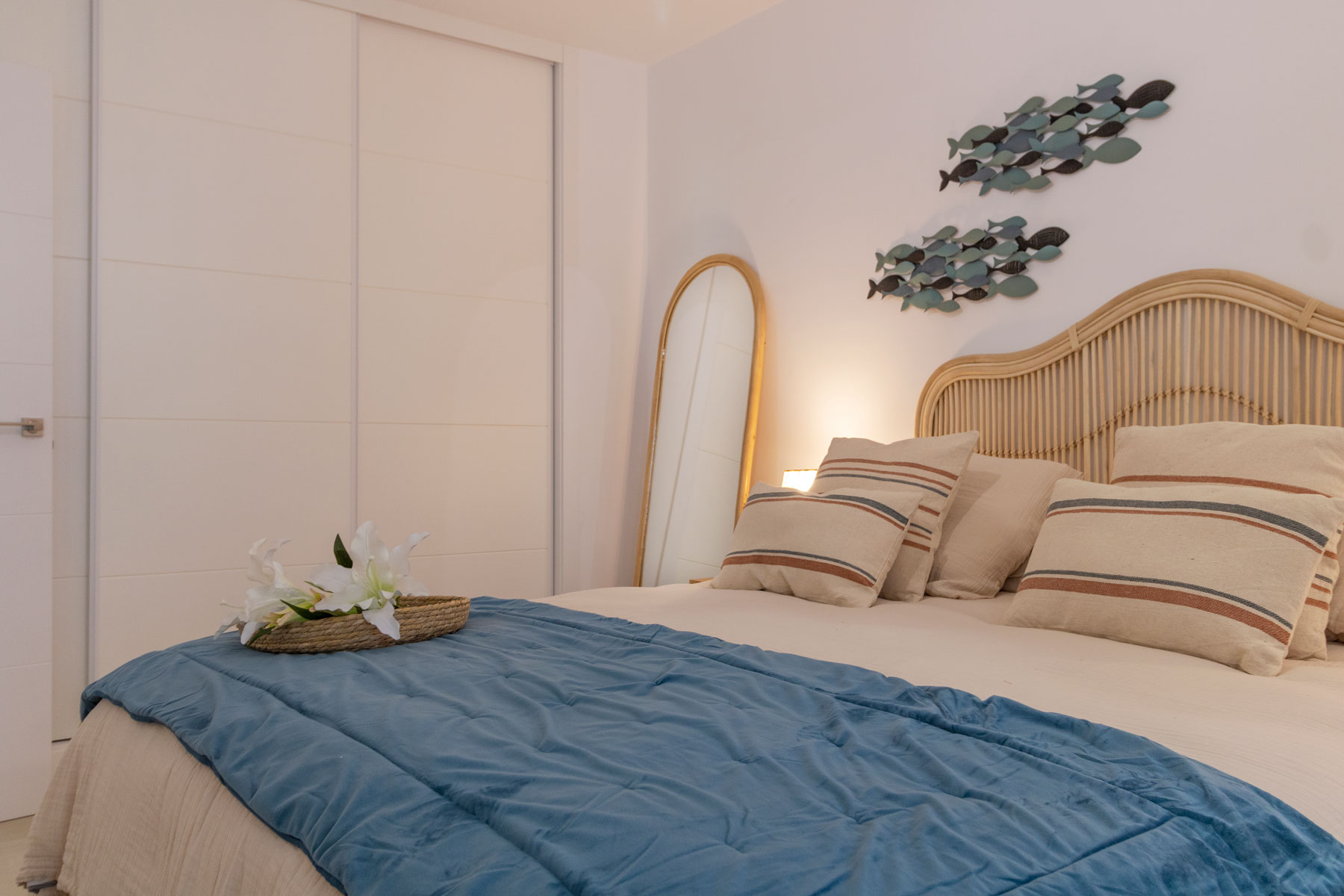 Diseño de interiores en un dormitorio