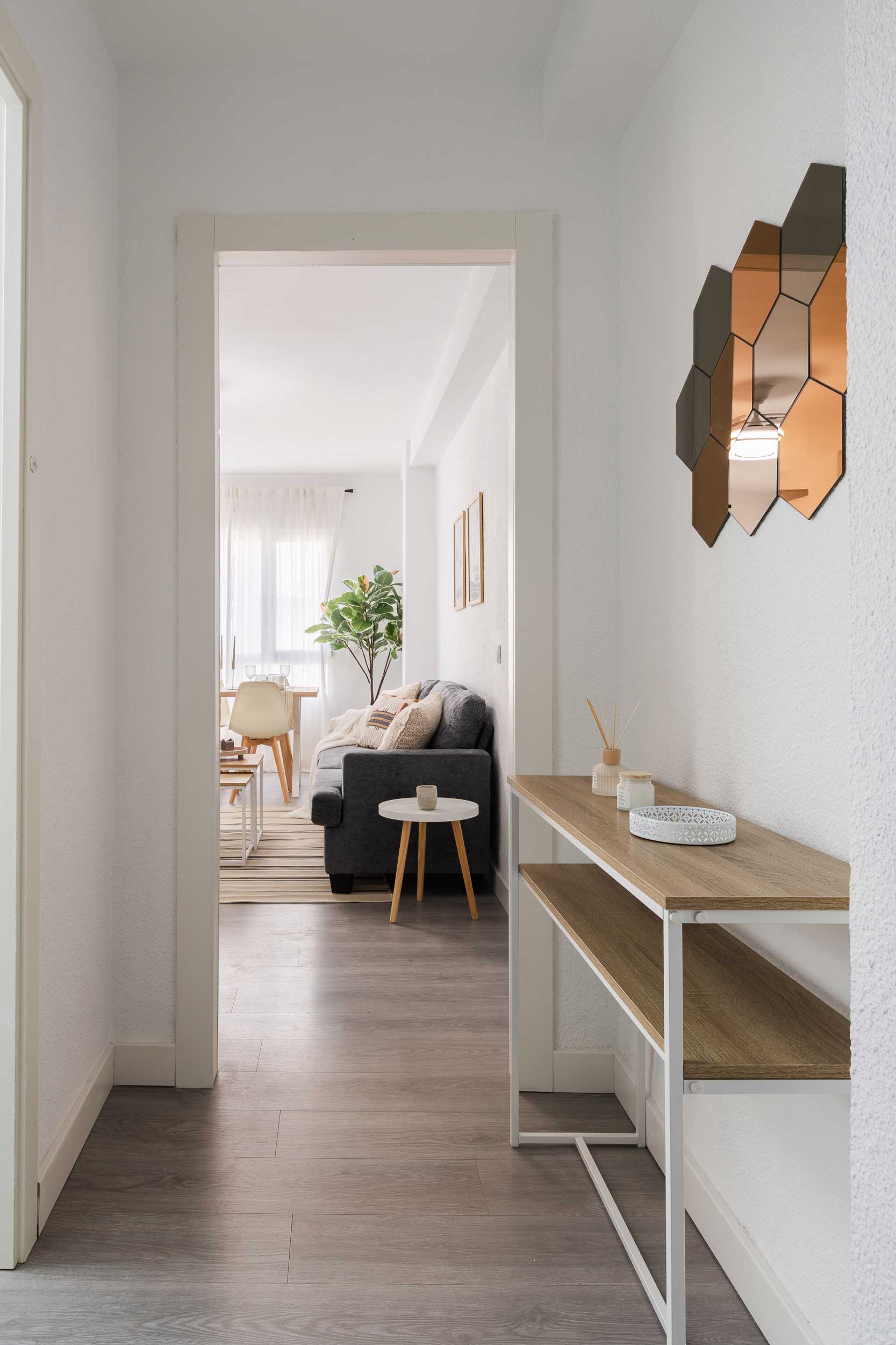 Decoración Home Staging en un recibidor