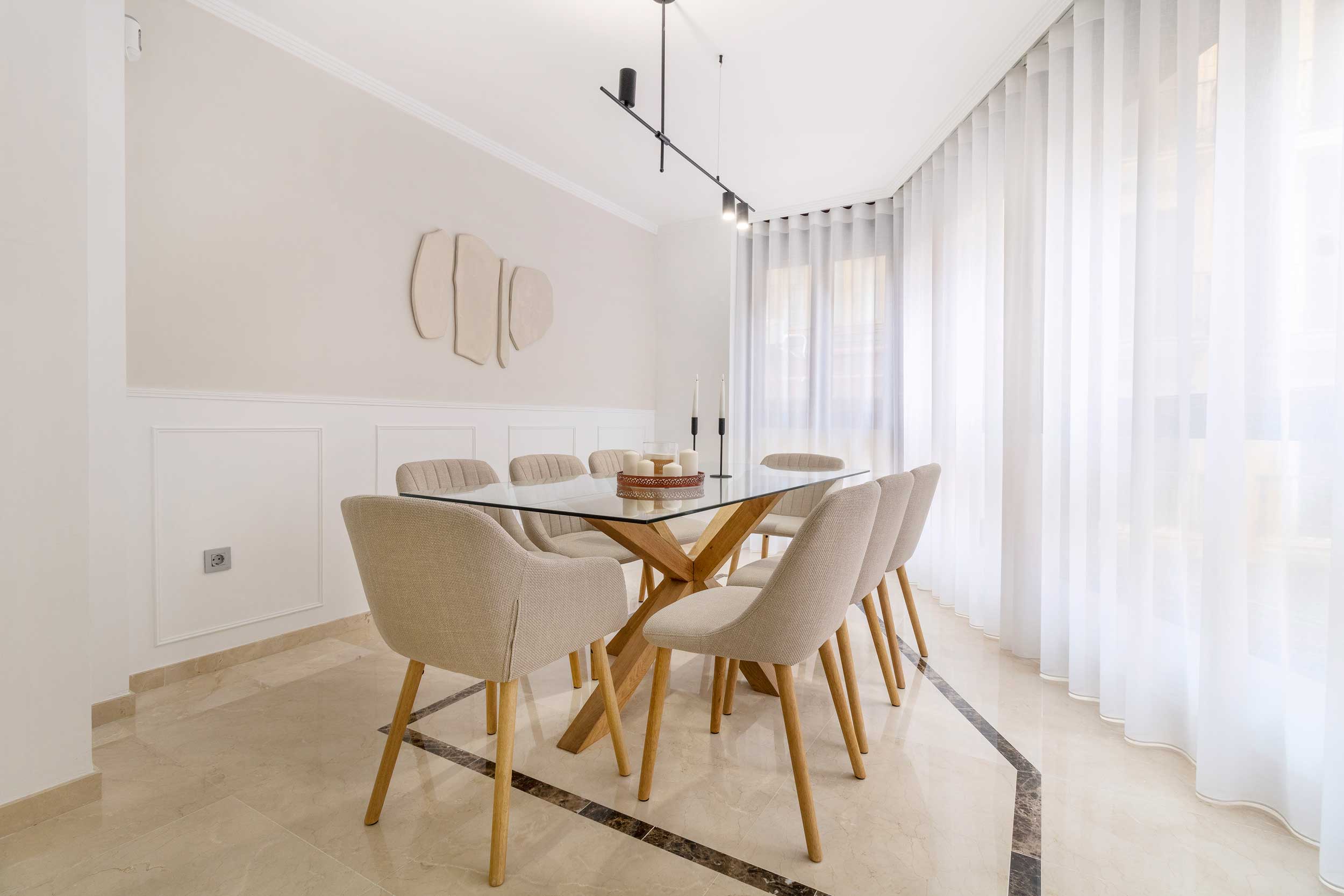 Home Staging en un comedor para vivienda de alquiler